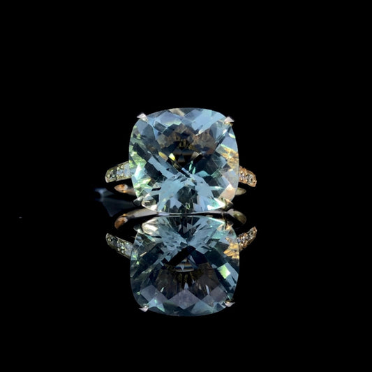 160368 - 8.91 ctw amethyst and diamond ring