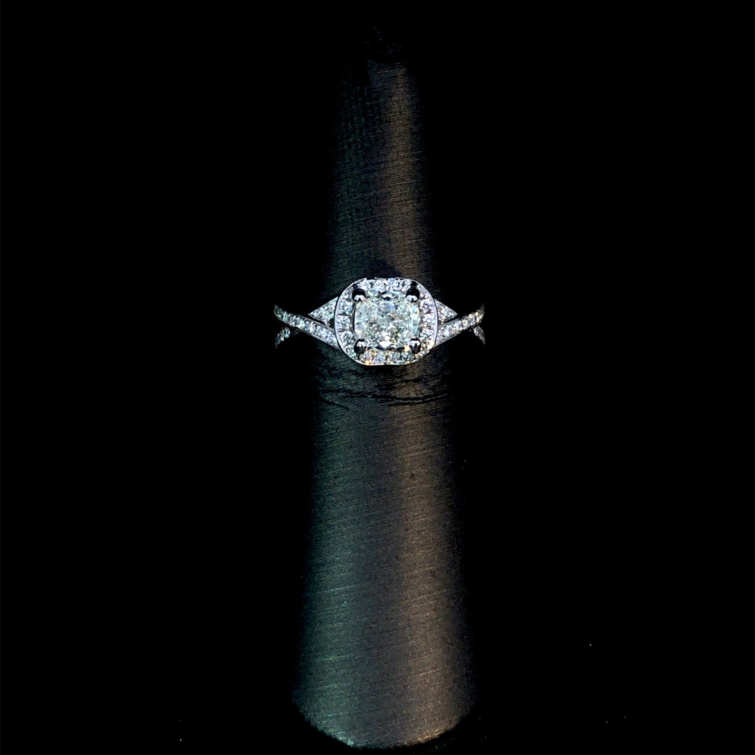 165895 - 1.35 ctw diamond ring