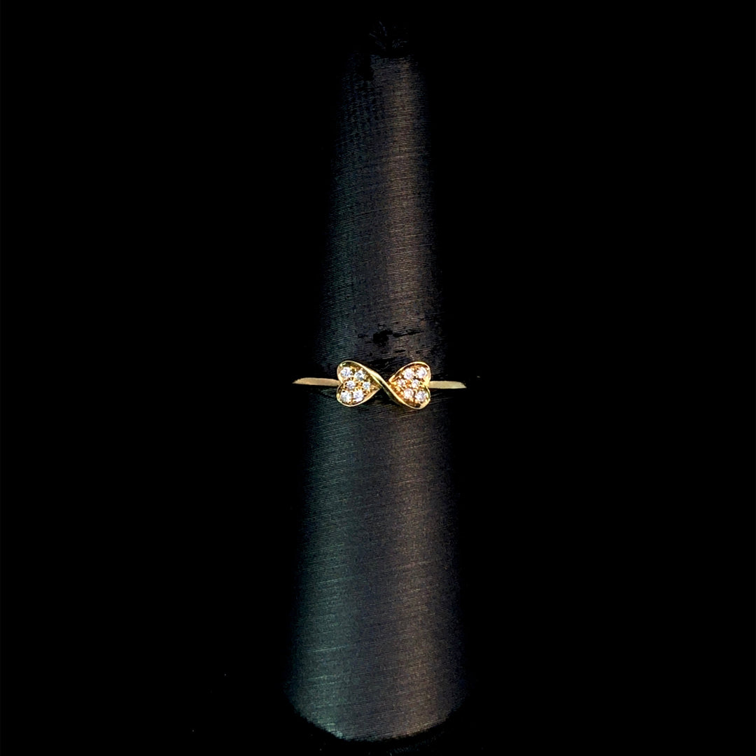 165905 - .05 ctw diamond ring