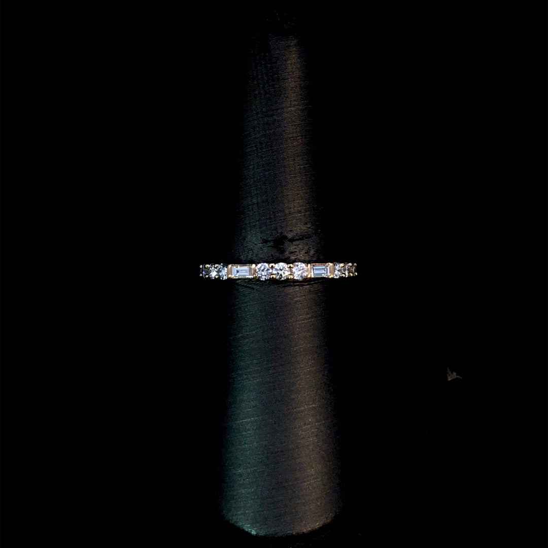 165901 - .40 ctw diamond band