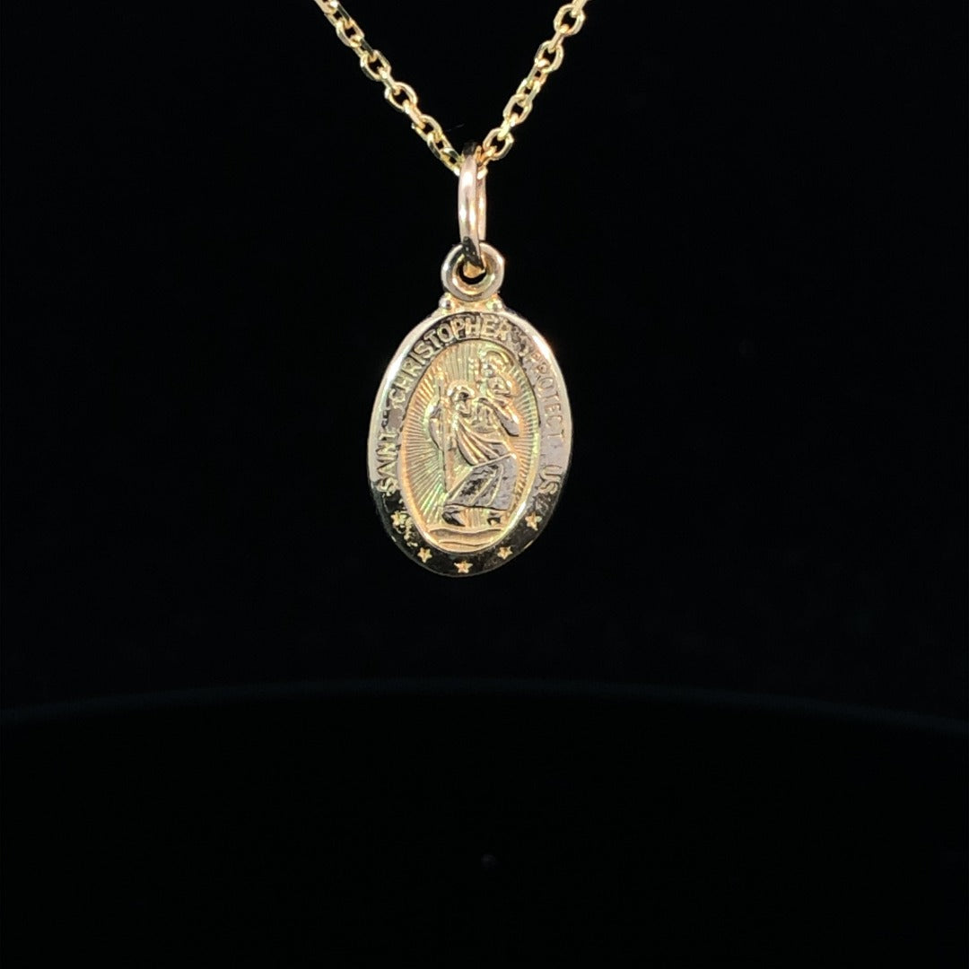 Gold pendant