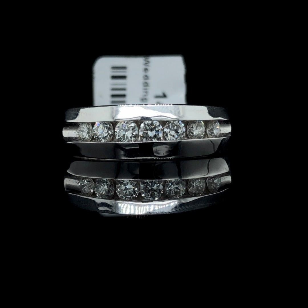 143961 - .74 ctw diamond band