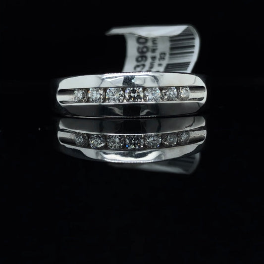 143960 - .49 ctw diamond band