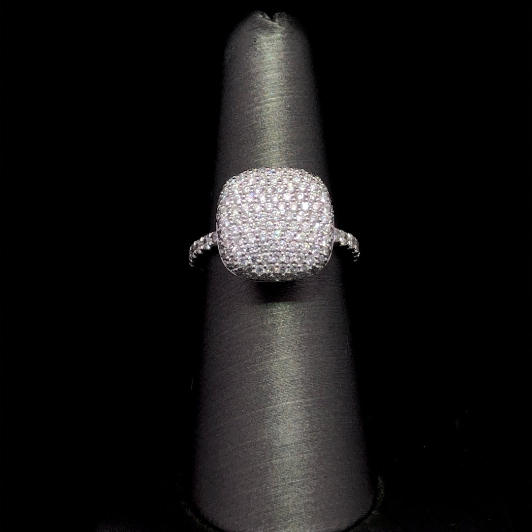 150370 - 1.38 ctw diamond ring