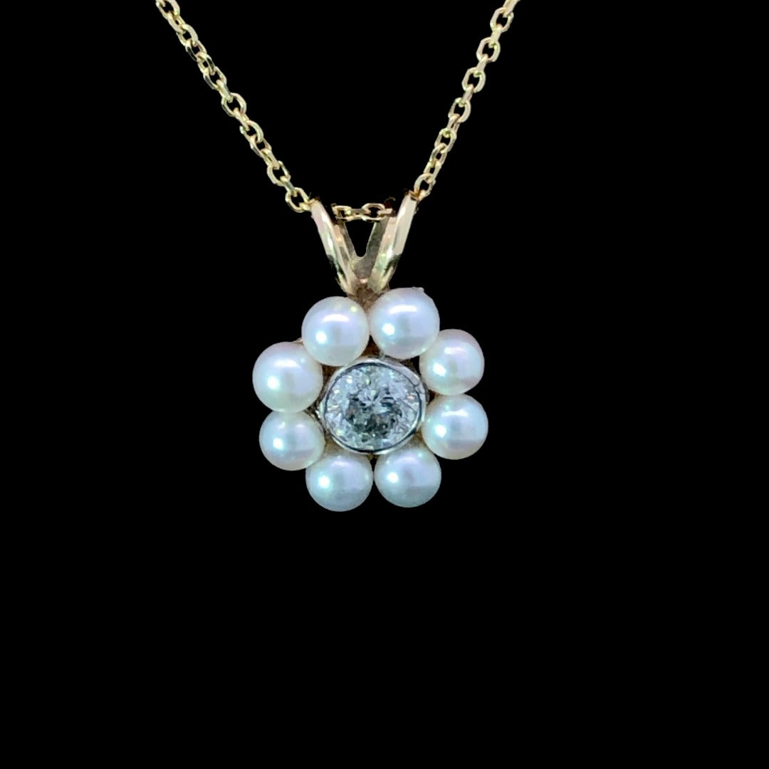 .59 ctw diamond and pearl pendant