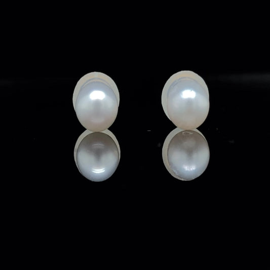 Pearl earrings