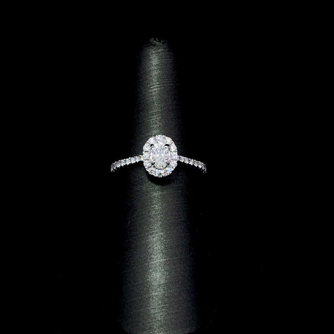 161190 - .87 ctw diamond ring