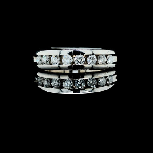 146576 - .52 ctw diamond band