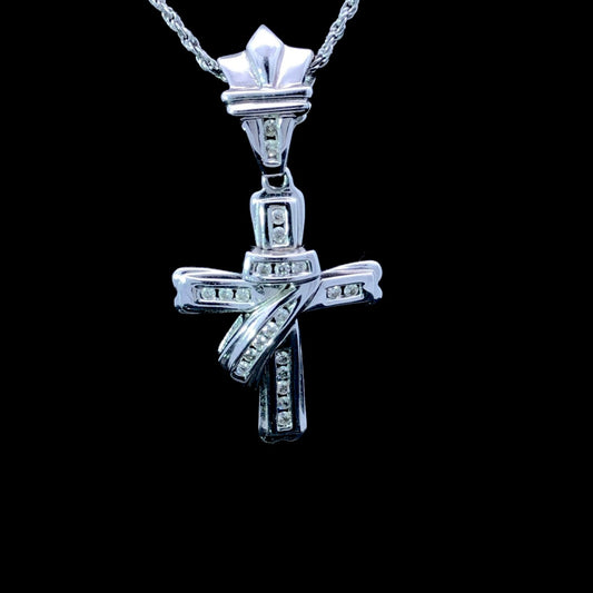 154941 - .23 ctw diamond pendant