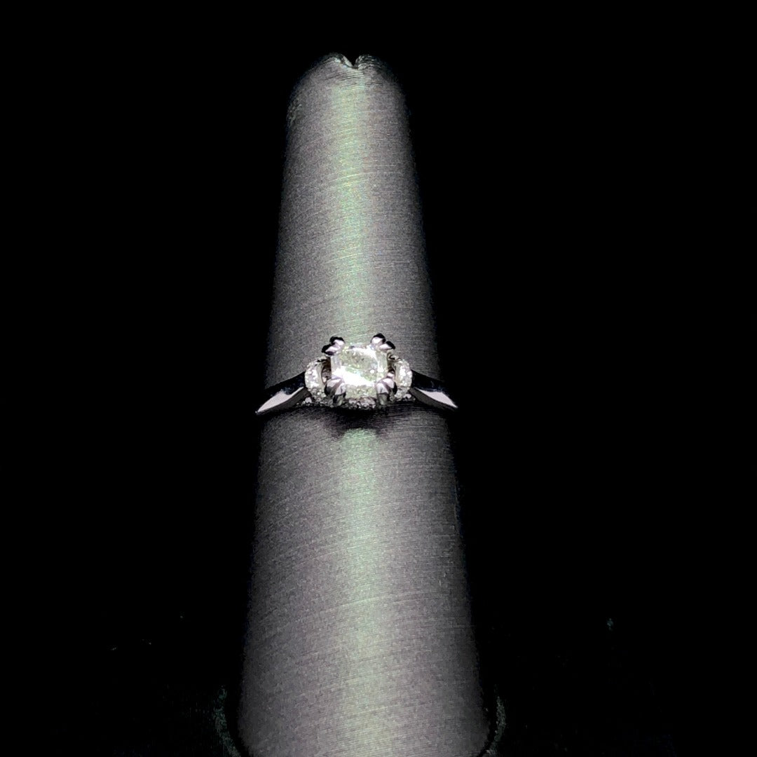 159655 - .90 ctw diamond ring