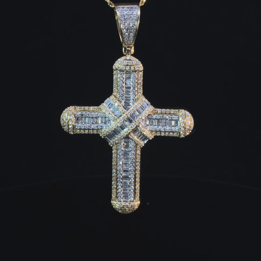 160676 - 1.38 ctw diamond pendant