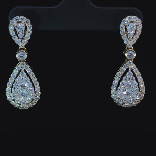 155018 - 2.86 ctw diamond earrings