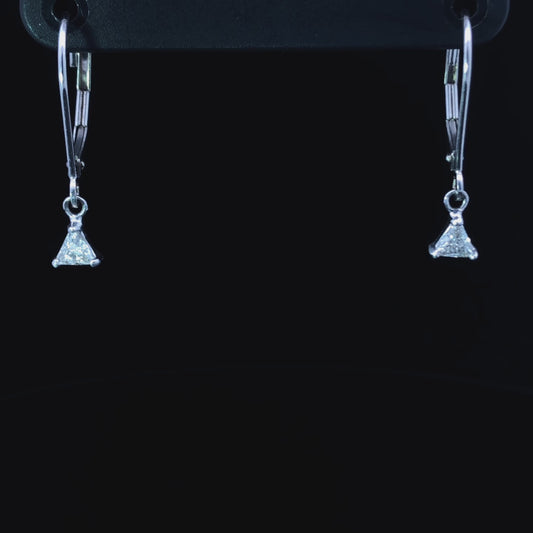 150090 - .25 ctw diamond earrings