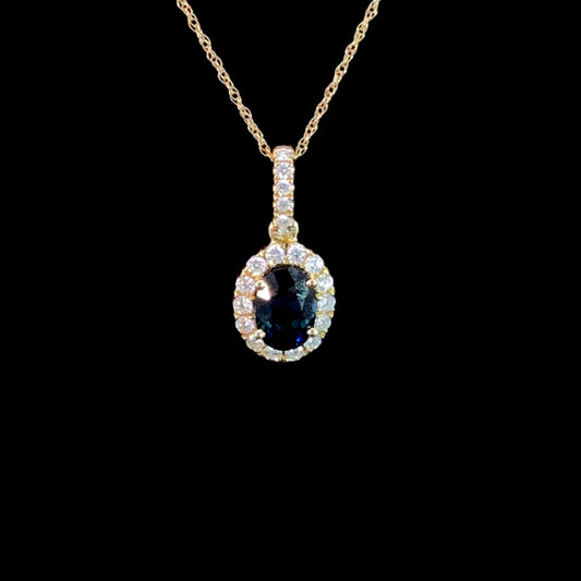 1.37 ctw sapphire and diamond pendant