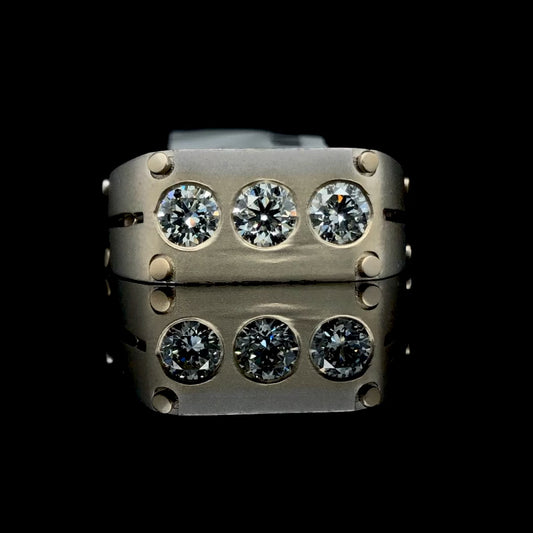 160738 - 1.21 ctw diamond ring