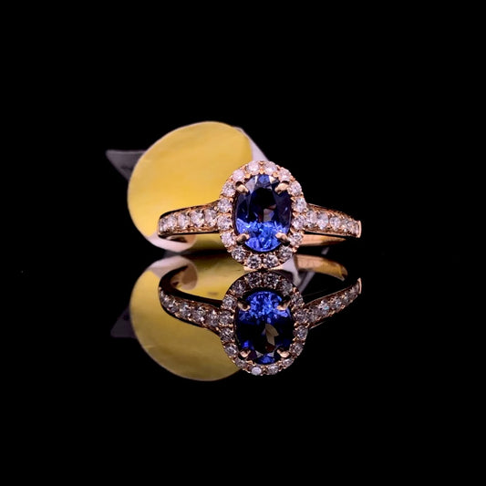 149866 - 1.14 ctw tanzanite and diamond ring