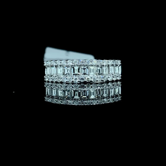 160648 - .84 ctw diamond band